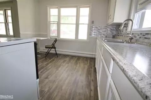 1185 Boyd, Troy, MI 48083 photo 9
