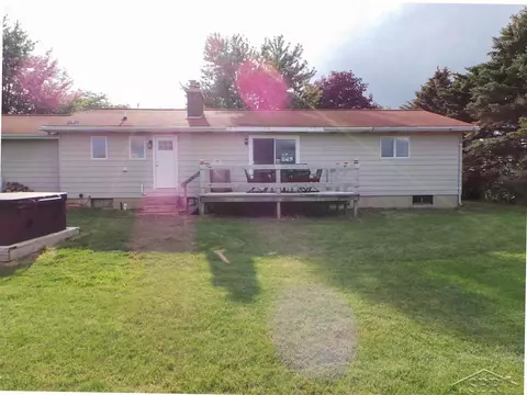 7180 N State, Owosso, MI 48867 photo 3
