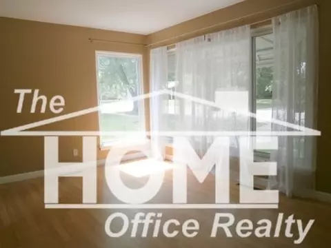 924 Pine, Owosso, MI 48867 photo 3