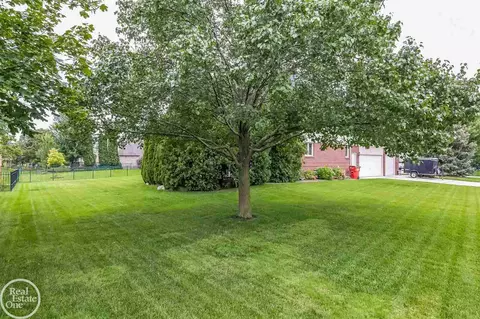 48802 Boardwalk, Macomb, MI 48044 photo 36