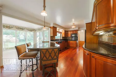 35 Clairview, Grosse Pointe Shores, MI 48236 photo 3