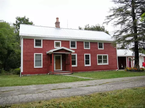 8596 Bartel, Columbus, MI 48063 photo 2