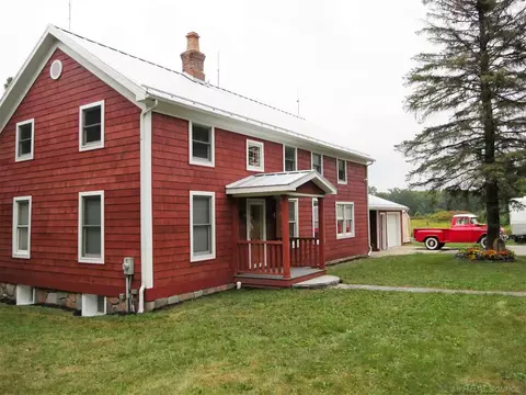 8596 Bartel, Columbus, MI 48063 photo 1