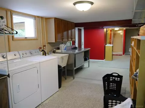 8596 Bartel, Columbus, MI 48063 photo 35