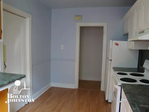330 Rivard, Grosse Pointe, MI 48230 photo 12