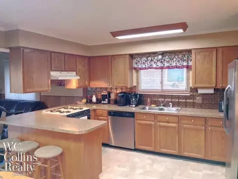 31302 Mc Namee, Fraser, MI 48026 photo 5