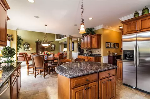 21386 Brooklyn, Macomb, MI 48044 photo 26