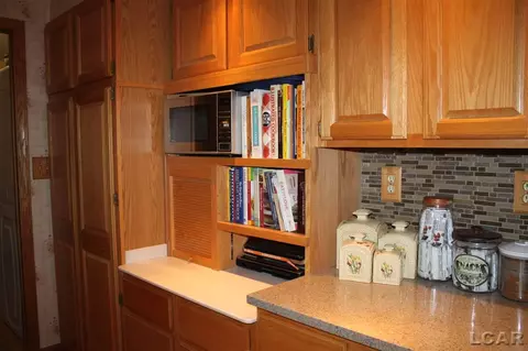 401 Burt, Tecumseh, MI 49286 photo 10