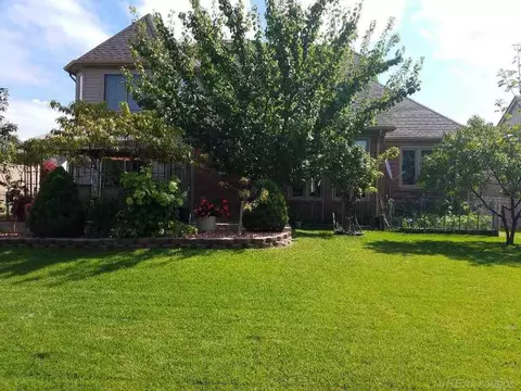 47879 Daisy, Macomb, MI 48044 photo 21