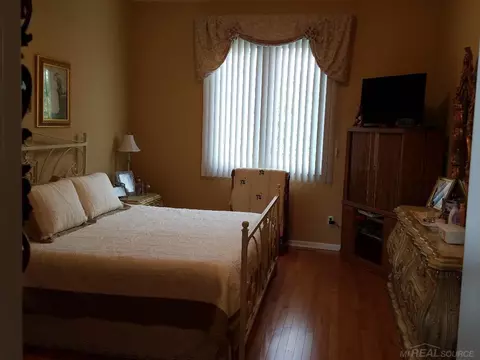 47879 Daisy, Macomb, MI 48044 photo 14