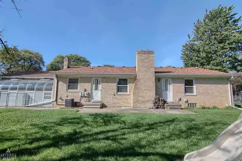 4900 Calvert, Troy, MI 48085 photo 5