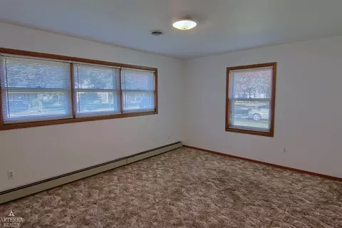 4900 Calvert, Troy, MI 48085 photo 20