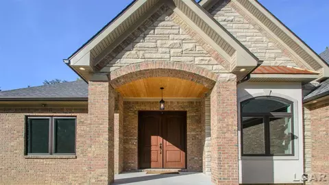 9280 Moon, Saline, MI 48176 photo 2