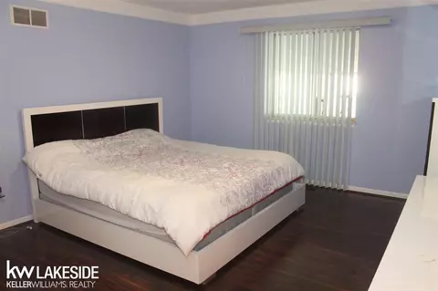 18275 Elm, Macomb, MI 48044 photo 33