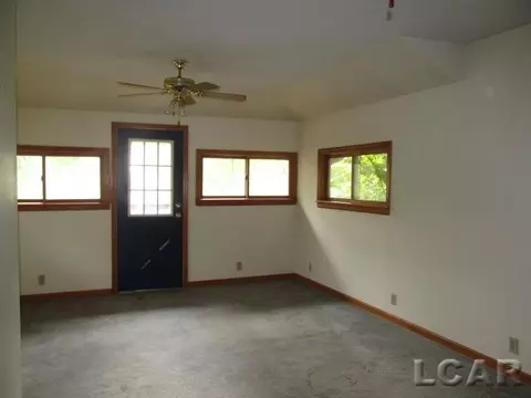 327 Orange, Jackson, MI 49202 photo 6