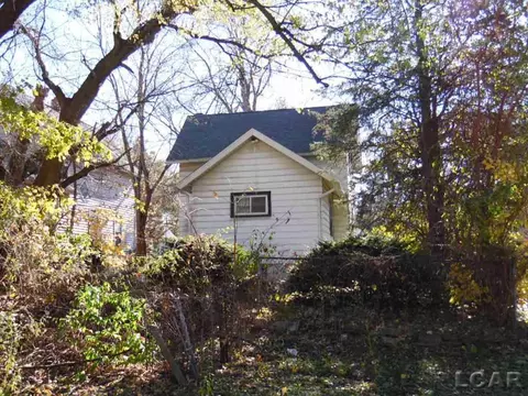 1500 Deyo, Jackson, MI 49203 photo 2