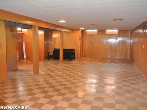 24615 Teppert, Eastpointe, MI 48021 photo 14
