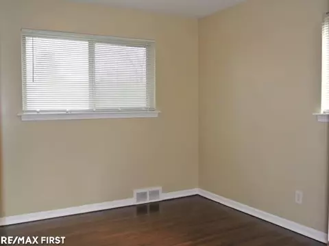 24615 Teppert, Eastpointe, MI 48021 photo 9