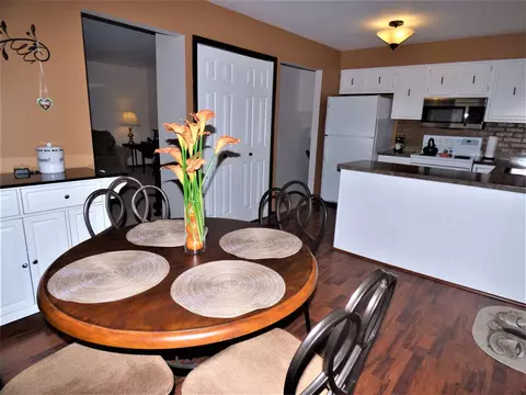 32362 Hampton Ct, Fraser, MI 48026 photo 13