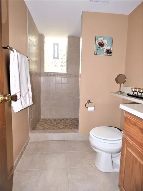 32362 Hampton Ct, Fraser, MI 48026 photo 19