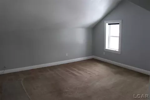 575 River, Adrian, MI 49221 photo 18