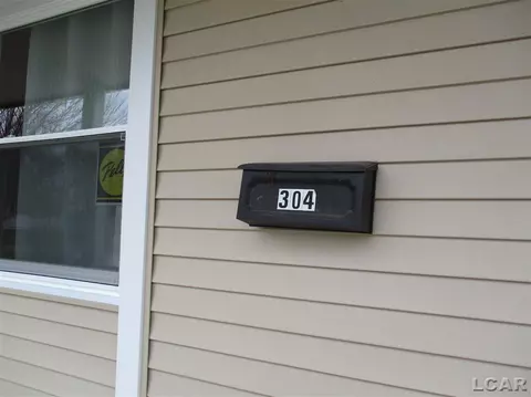 304 Miami, Tecumseh, MI 49286 photo 2