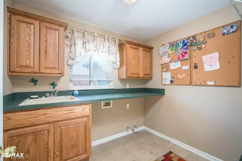 46262 Sawyer Ln, Macomb, MI 48044 photo 4