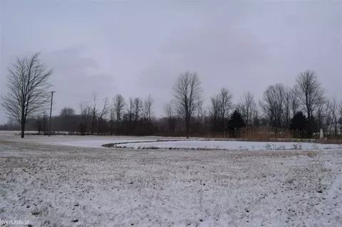 3520 Duce, Avoca, MI 48006 photo 3