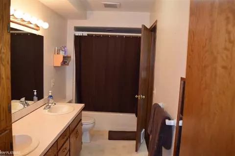 3520 Duce, Avoca, MI 48006 photo 5