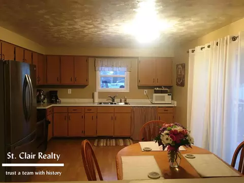 7749 Puttygut, East China, MI 48054 photo 3