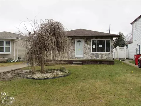 39443 Chart, Harrison Township, MI 48045 photo 1