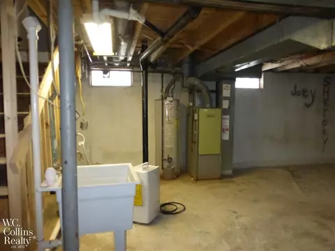 39443 Chart, Harrison Township, MI 48045 photo 19