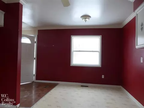 39443 Chart, Harrison Township, MI 48045 photo 8