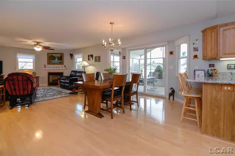 3102 Cobblestone, Tecumseh, MI 49286 photo 16