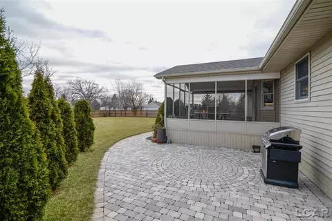 3102 Cobblestone, Tecumseh, MI 49286 photo 10