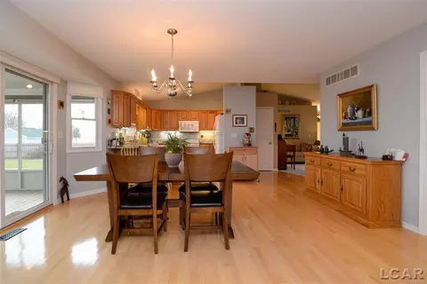 3102 Cobblestone, Tecumseh, MI 49286 photo 17