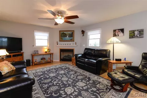 3102 Cobblestone, Tecumseh, MI 49286 photo 23