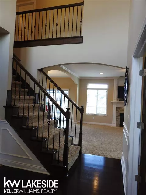 22494 Brantingham, Macomb, MI 48044 photo 6