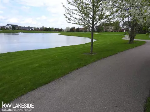 22494 Brantingham, Macomb, MI 48044 photo 39