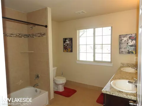 22494 Brantingham, Macomb, MI 48044 photo 22