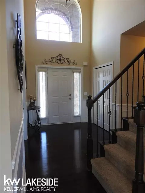 22494 Brantingham, Macomb, MI 48044 photo 9