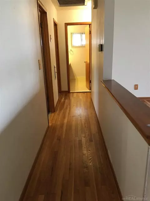 27112 Bradner, Warren, MI 48088 photo 25