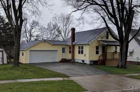 929 Addison, Adrian, MI 49221 photo 1