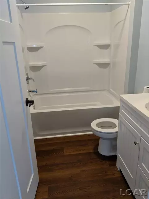 929 Addison, Adrian, MI 49221 photo 5