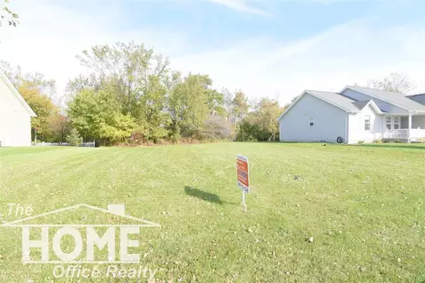 1291 Jackson, Owosso, MI 48867 photo 2