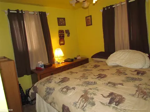 8265 Chapp, Warren, MI 48089 photo 13
