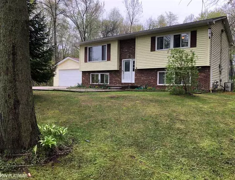 6385 Genaw, Algonac, MI 48001 photo 1