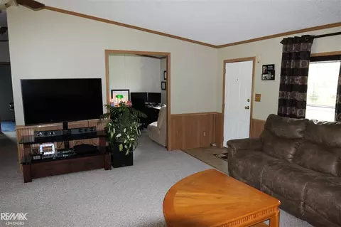 9560 Puttygut, Casco, MI 48064 photo 9