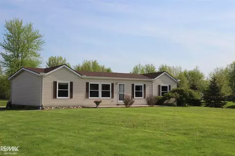 9560 Puttygut, Casco, MI 48064 photo 1