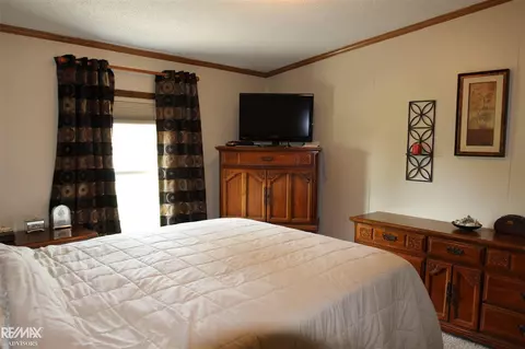 9560 Puttygut, Casco, MI 48064 photo 14